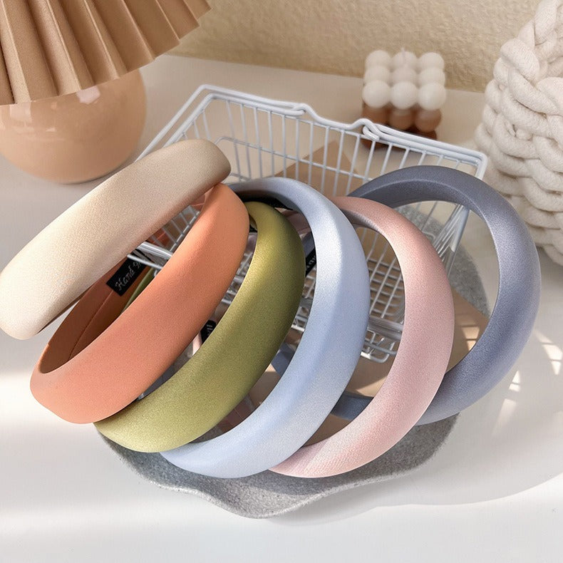 Satin headband women's spring and summer wide-brimmed high-crest headband showing face